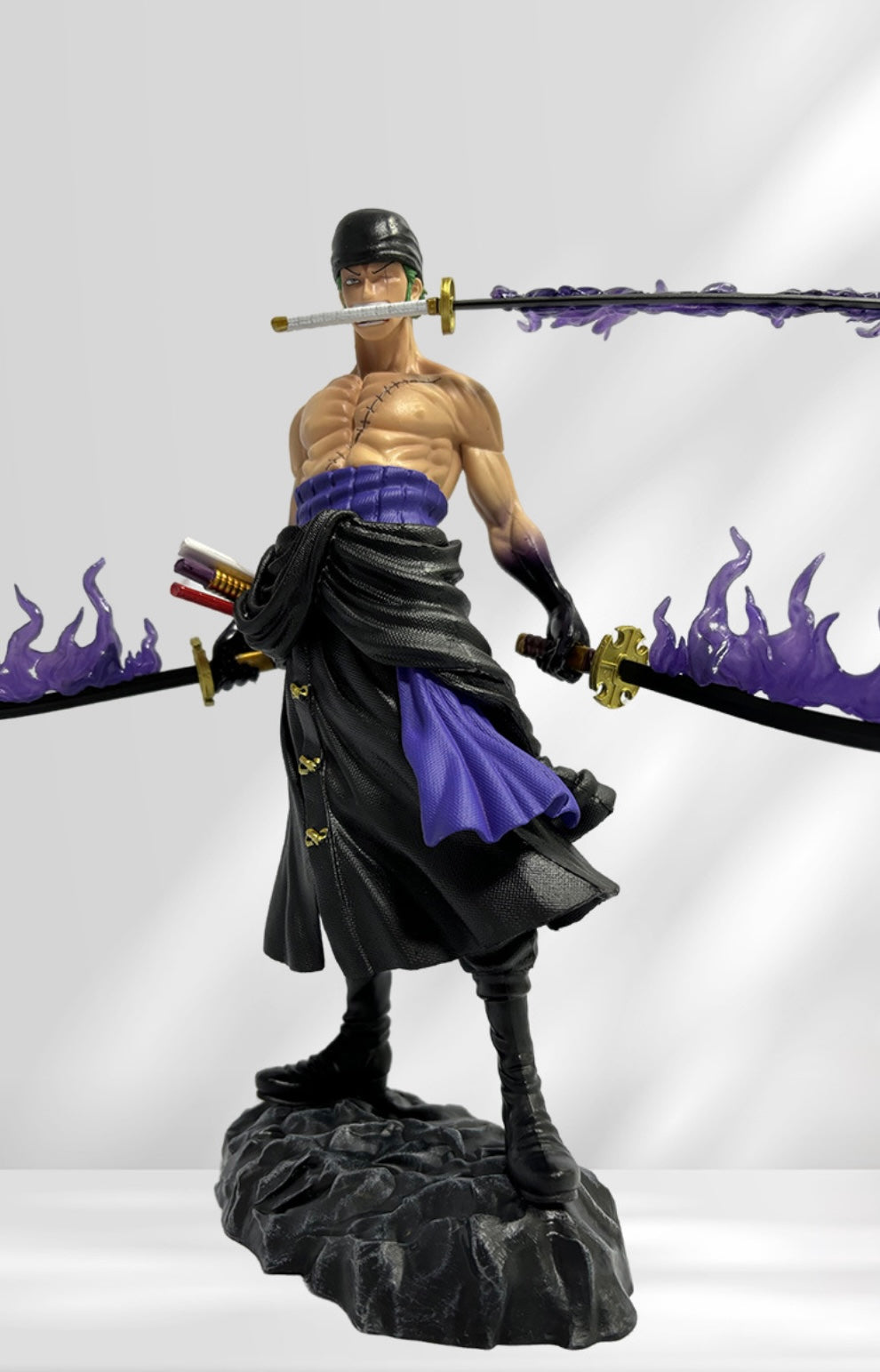 28cm One Piece Roronoa Zoro
PVC Anime Figure Toy